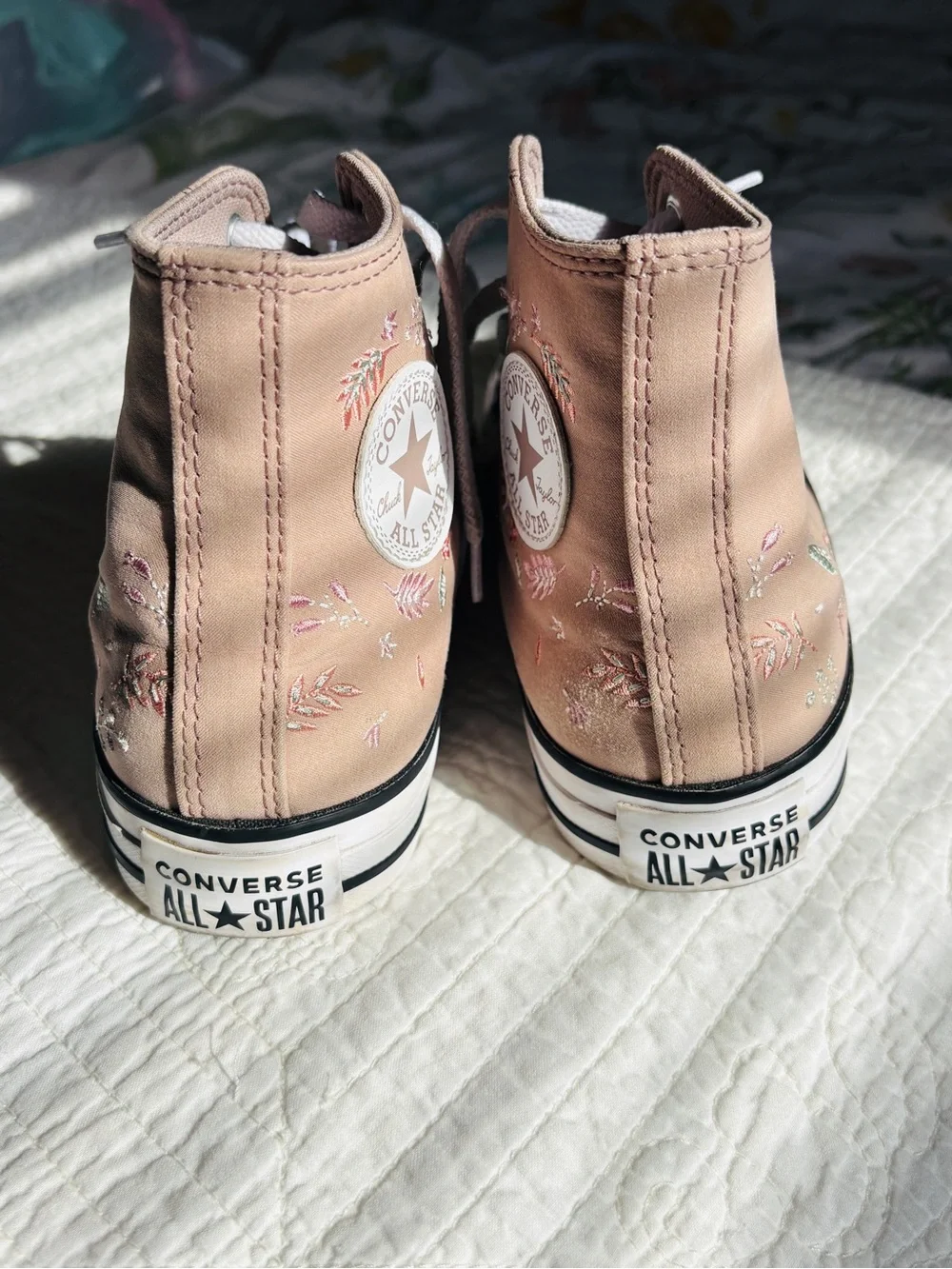 Converse All Star Sneakers - Blush Pink-Beige, Fall Leaves Size 5 Big Girl